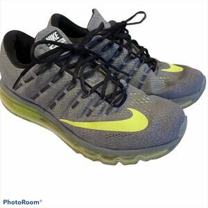 Nike Air Max Sneakers Mens Size 9.5 Running Shoes 2016 low top 806771 017 Volt